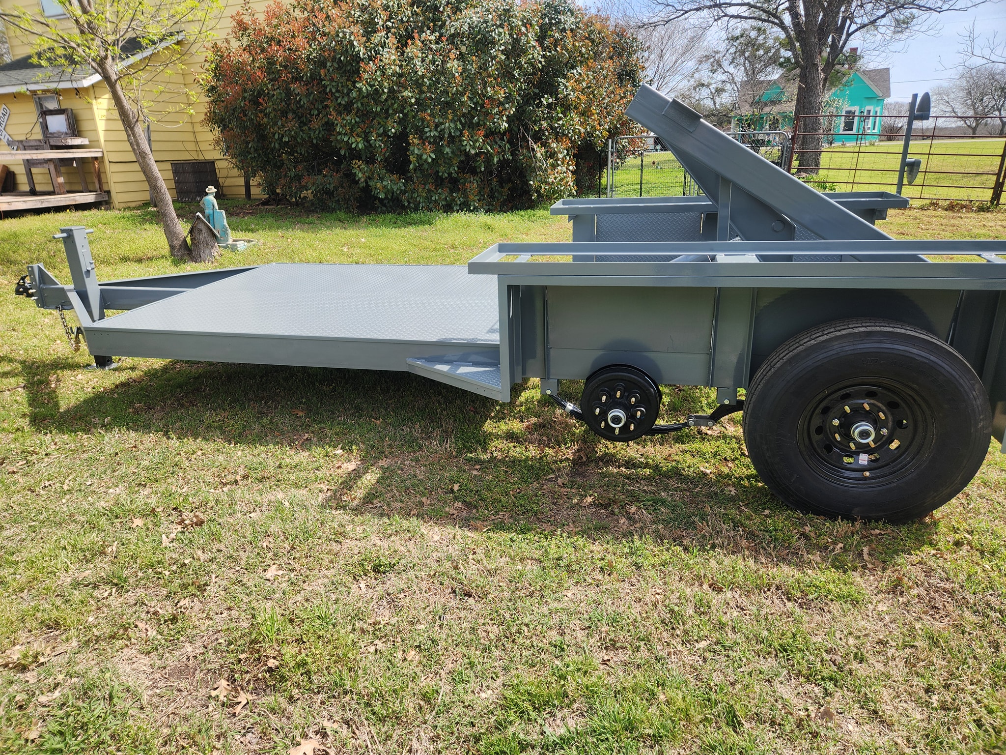 Orange-Gray Vacuum Trailer